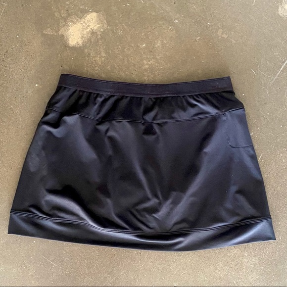 COPY - Reebok black athletic skort Sz Small - Picture 2 of 3